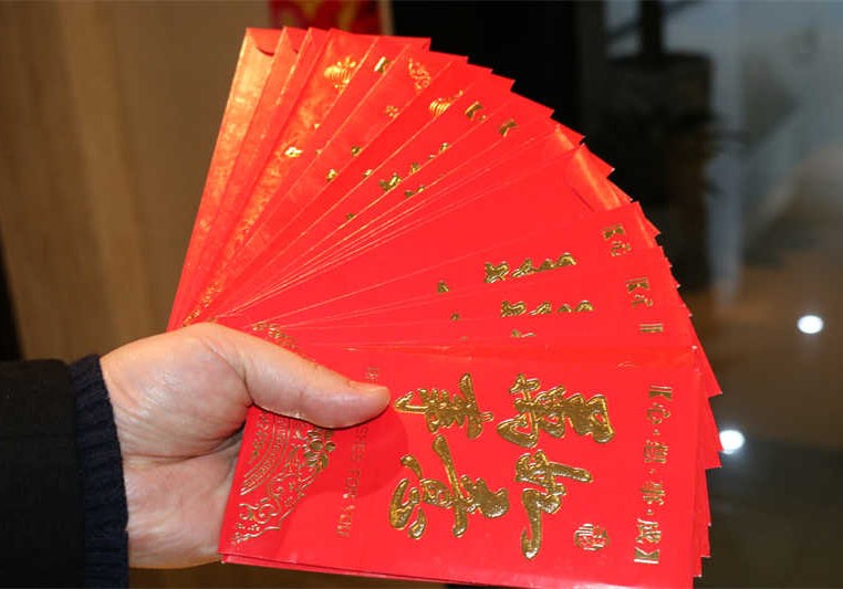 禹顺控股董事长向公司员工致以春节慰问
